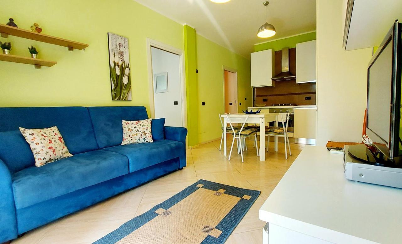 Colors Pool Apartment Bardolino Eksteriør billede